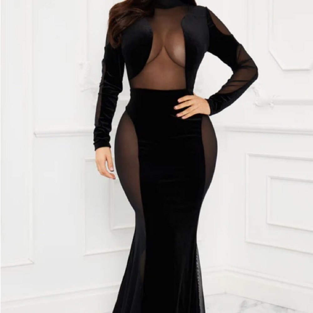 Elegant Black Sheer Panel Evening Dress